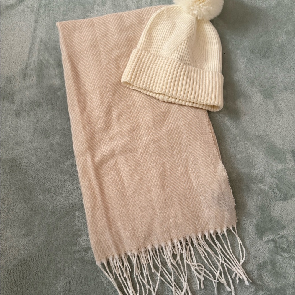 Vince Camuto Cream Beanie and Blush Fringe Scarf Set